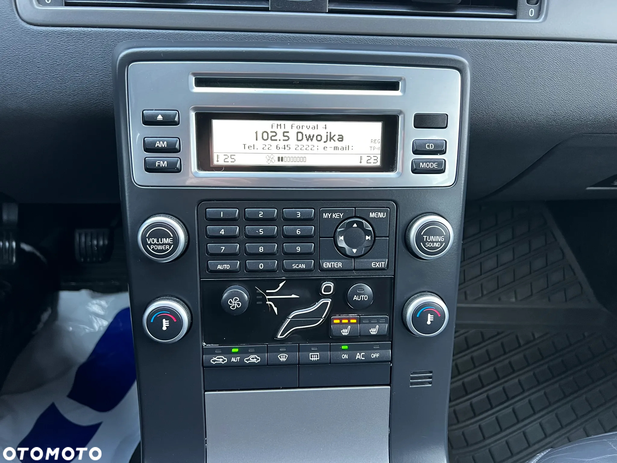 Volvo V70 2.0 Kinetic - 17