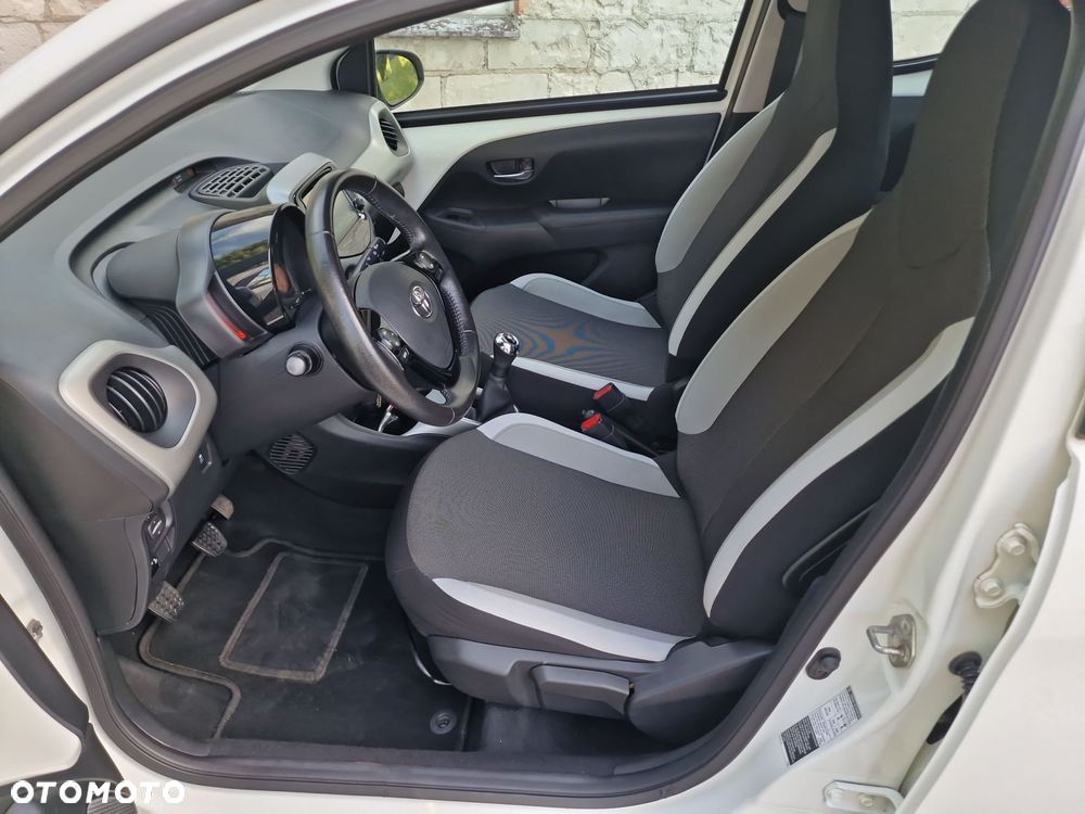 Toyota Aygo - 12