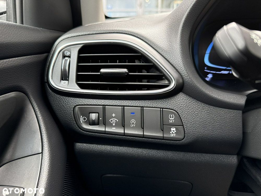 Hyundai i30 1.5 DPI Pure - 24