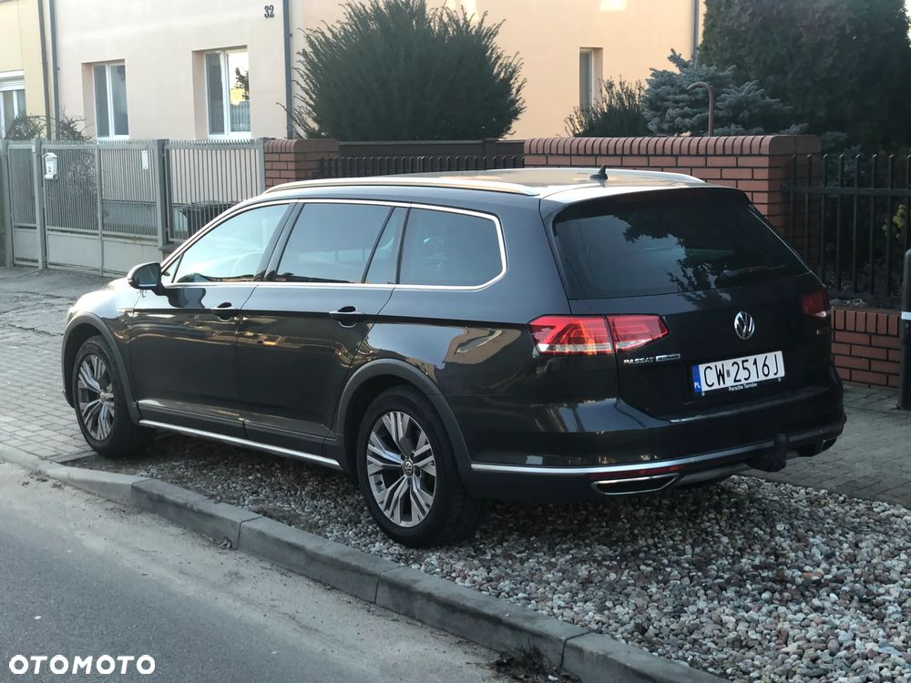 Volkswagen Passat Alltrack 2.0 TDI SCR 4Mot DSG7 - 9