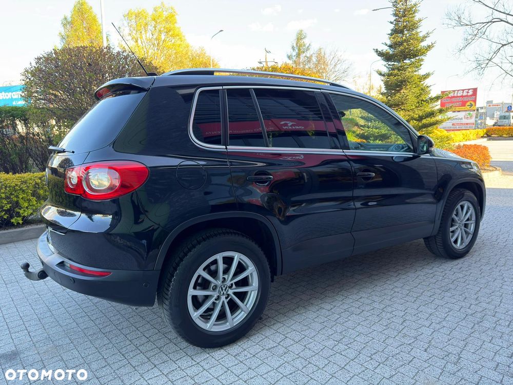 Volkswagen Tiguan - 15