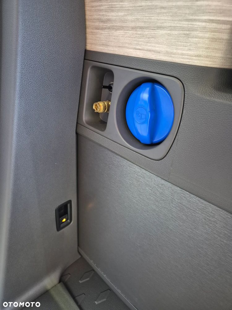 Volkswagen California - 15