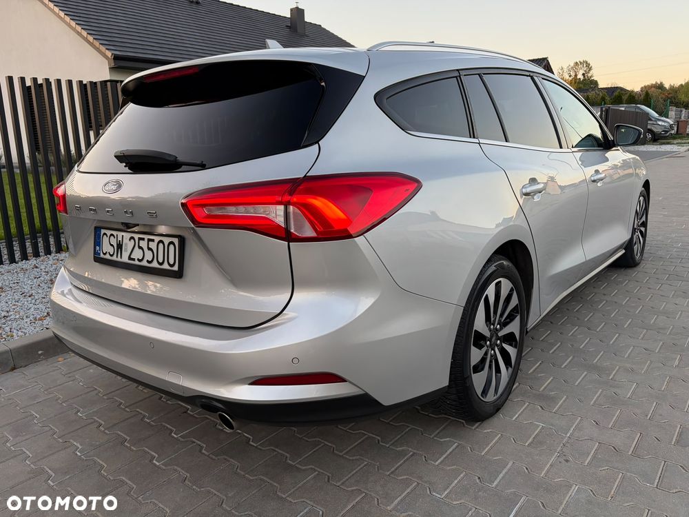 Ford Focus - 6