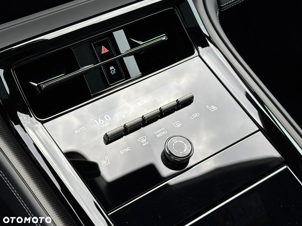 Porsche Panamera - 15