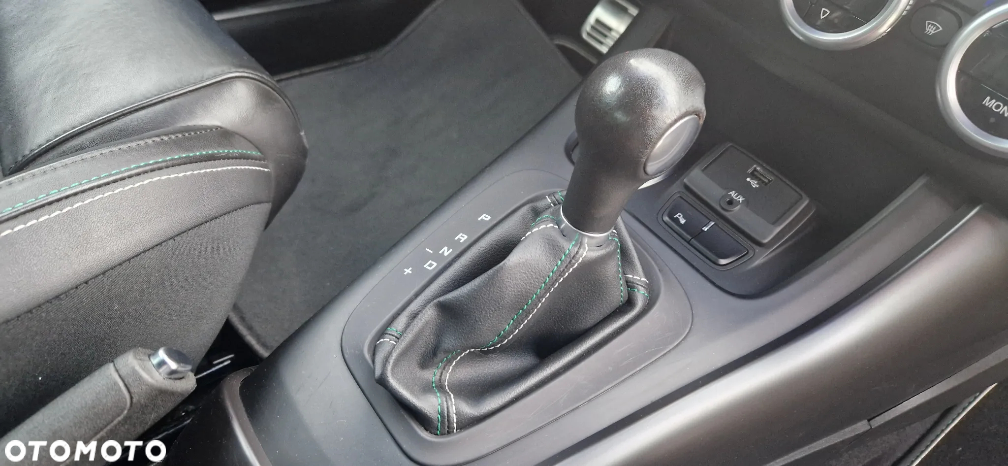 Alfa Romeo Giulietta 1750 TBi Veloce TCT - 40