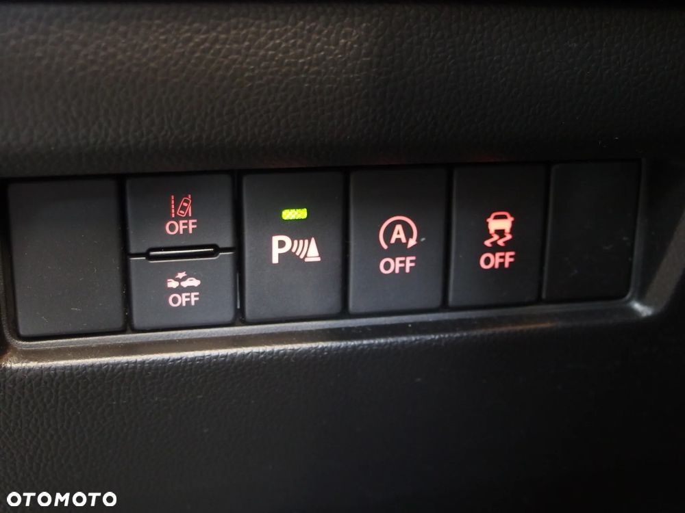 Suzuki Swift 1.2 Dualjet SHVS Premium Plus - 16