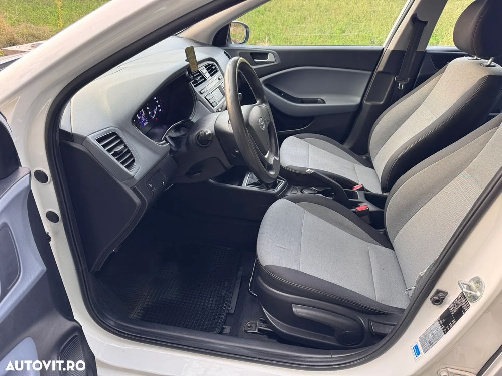 Hyundai i20 - 9