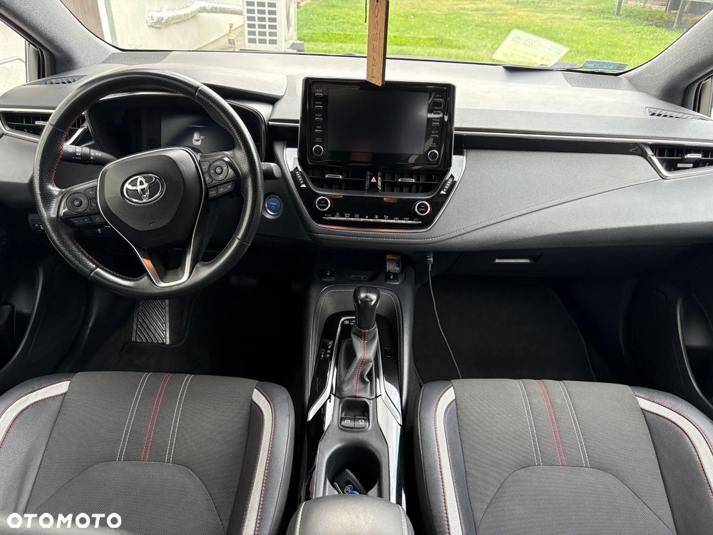 Toyota Corolla 2.0 Hybrid GR Sport - 13