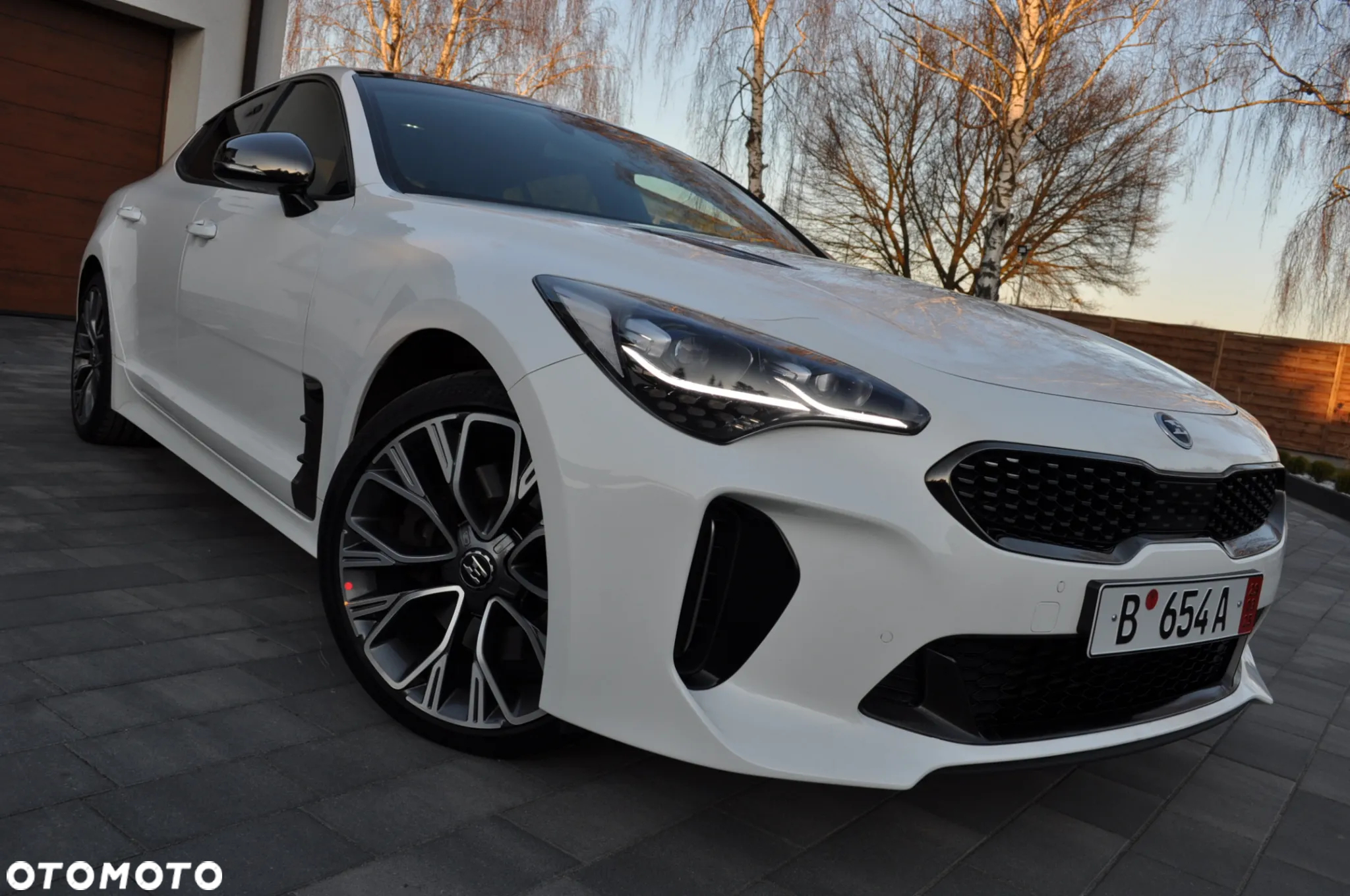 Kia Stinger 2.0 T-GDI GT Line - 11