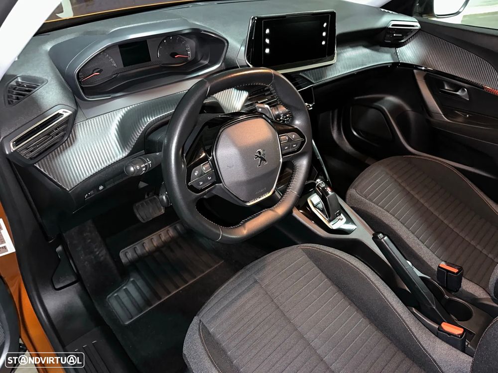 Peugeot 2008 1.2 PureTech Active Pack EAT8 - 6