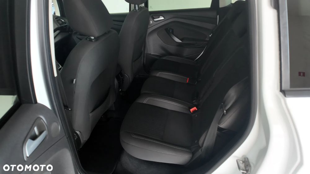 Ford C-MAX - 13