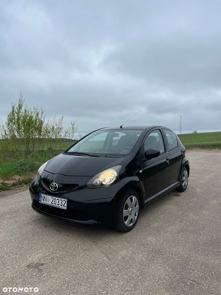 Toyota Aygo Cool - 1