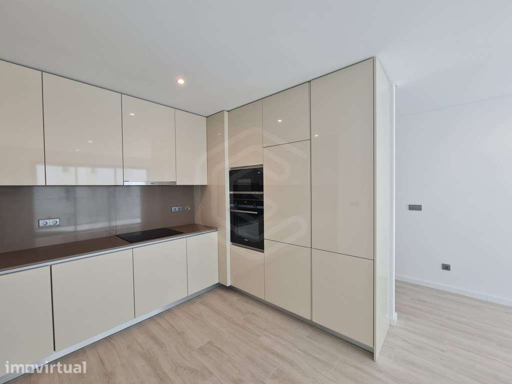 Apartamento T2 a 50 metros da praia de Quarteira, Algarve - Grande imagem: 5/26