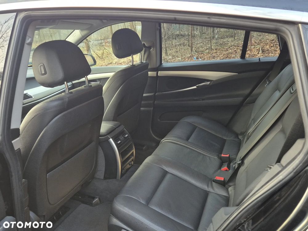 BMW Seria 5 520d - 10