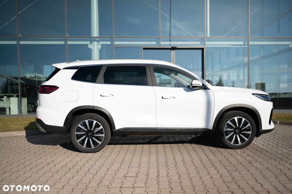 Chery Tiggo 8 1.5 T-GDI Super Hybrid Prestige DCT - 4