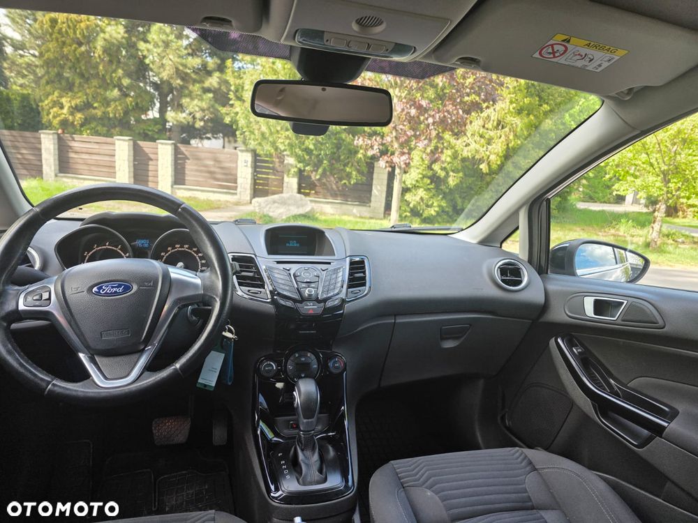 Ford Fiesta 1.0 EcoBoost Powershift Individual - 11