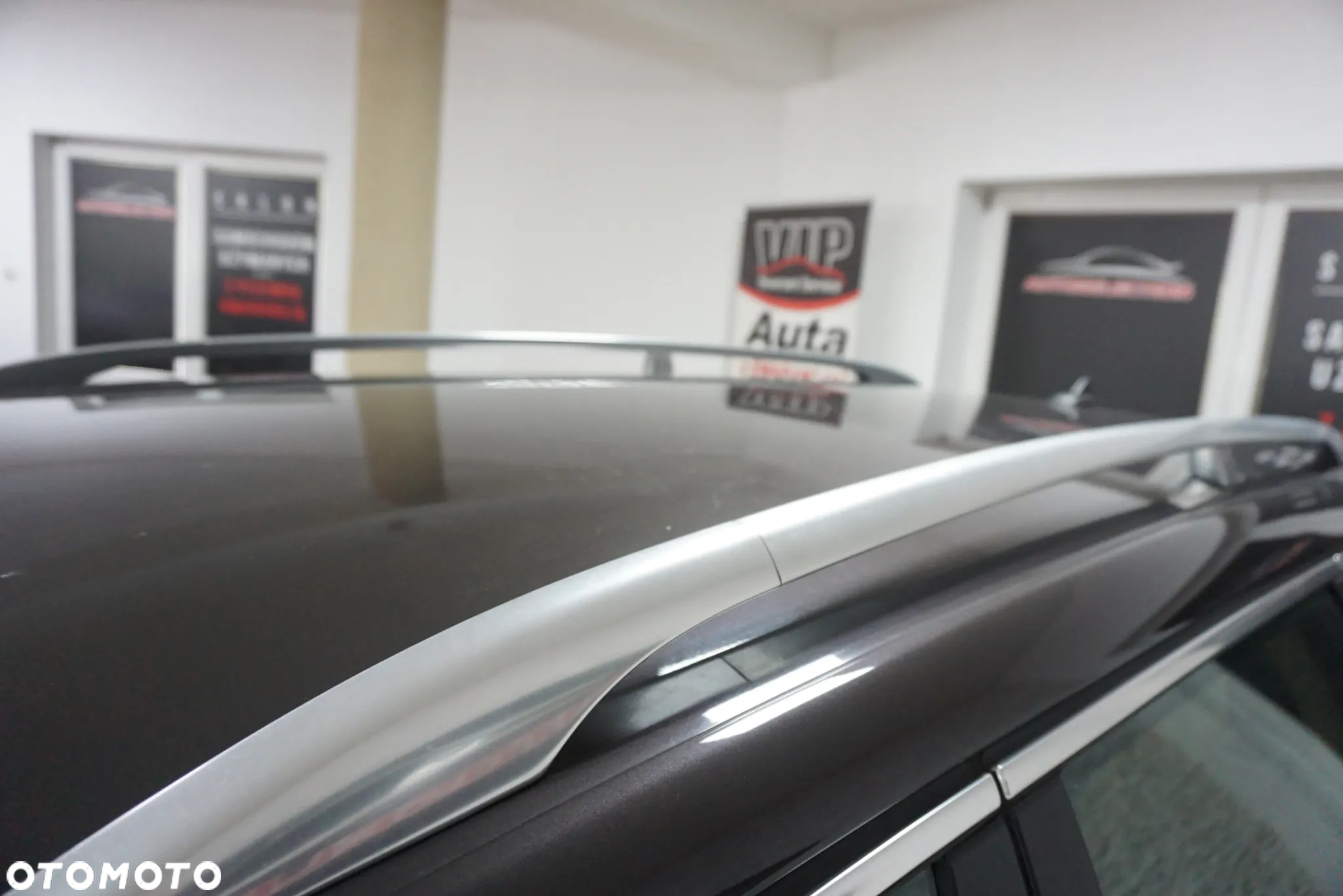 Volkswagen Passat 2.0 TDI DPF Highline - 11
