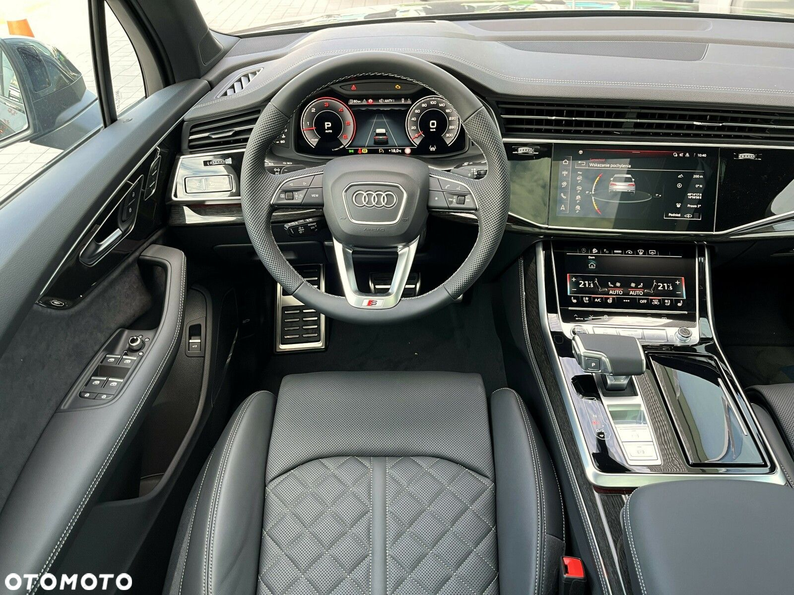 Audi Q7 - 12