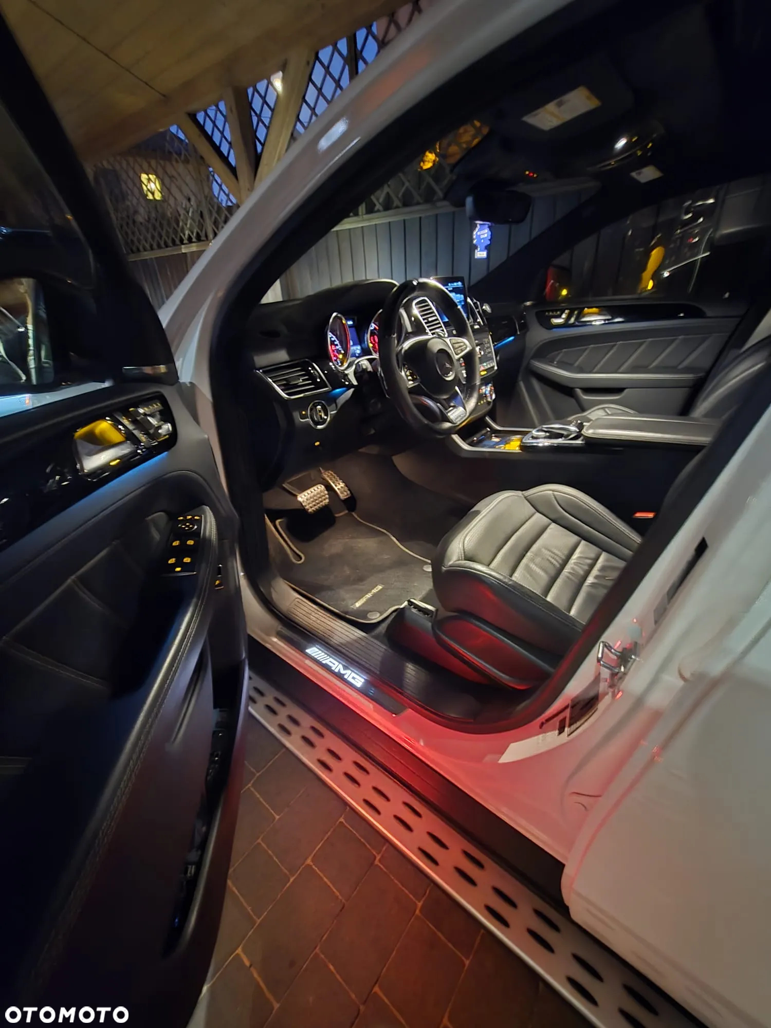 Mercedes-Benz GLE AMG 63 S 4-Matic - 20