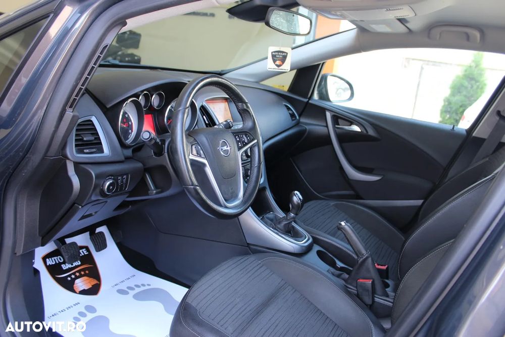 Opel Astra - 12