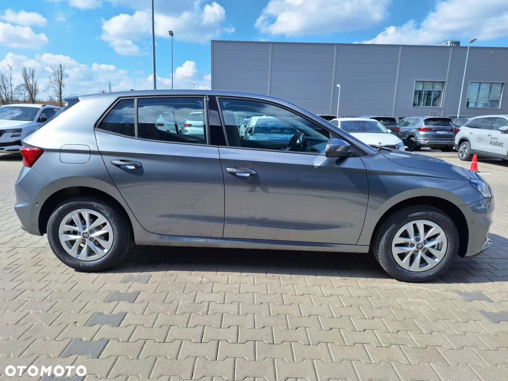 Skoda Fabia 1.0 TSI Drive DSG - 6