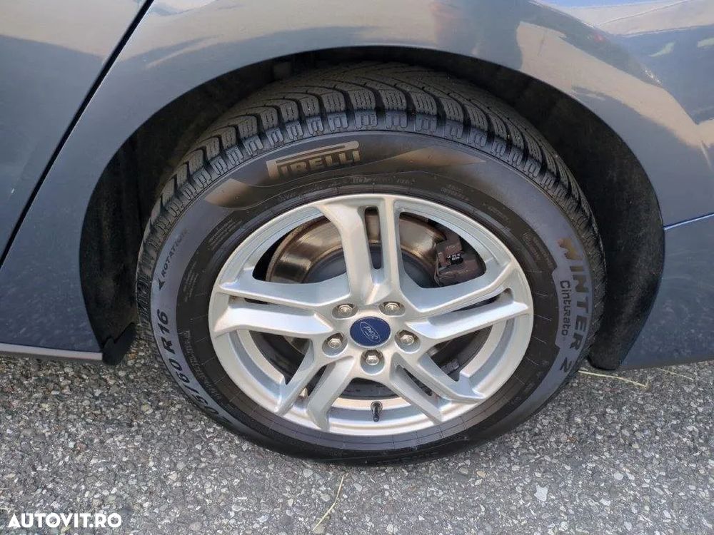 Ford Focus 1.5 EcoBlue Active - 7