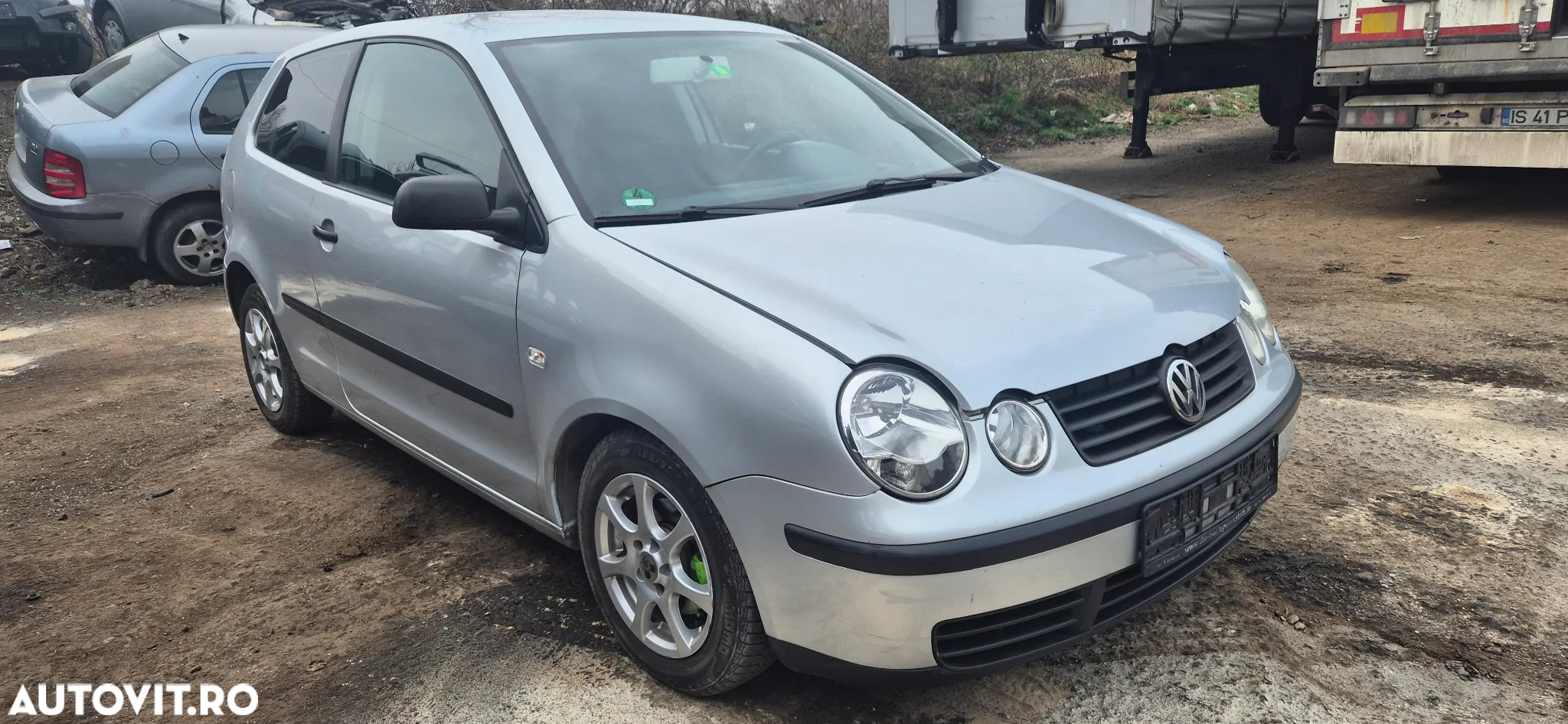 Piese auto Vw Polo 9N 9N1 2003 1.2 benzina in 2 usi - 3