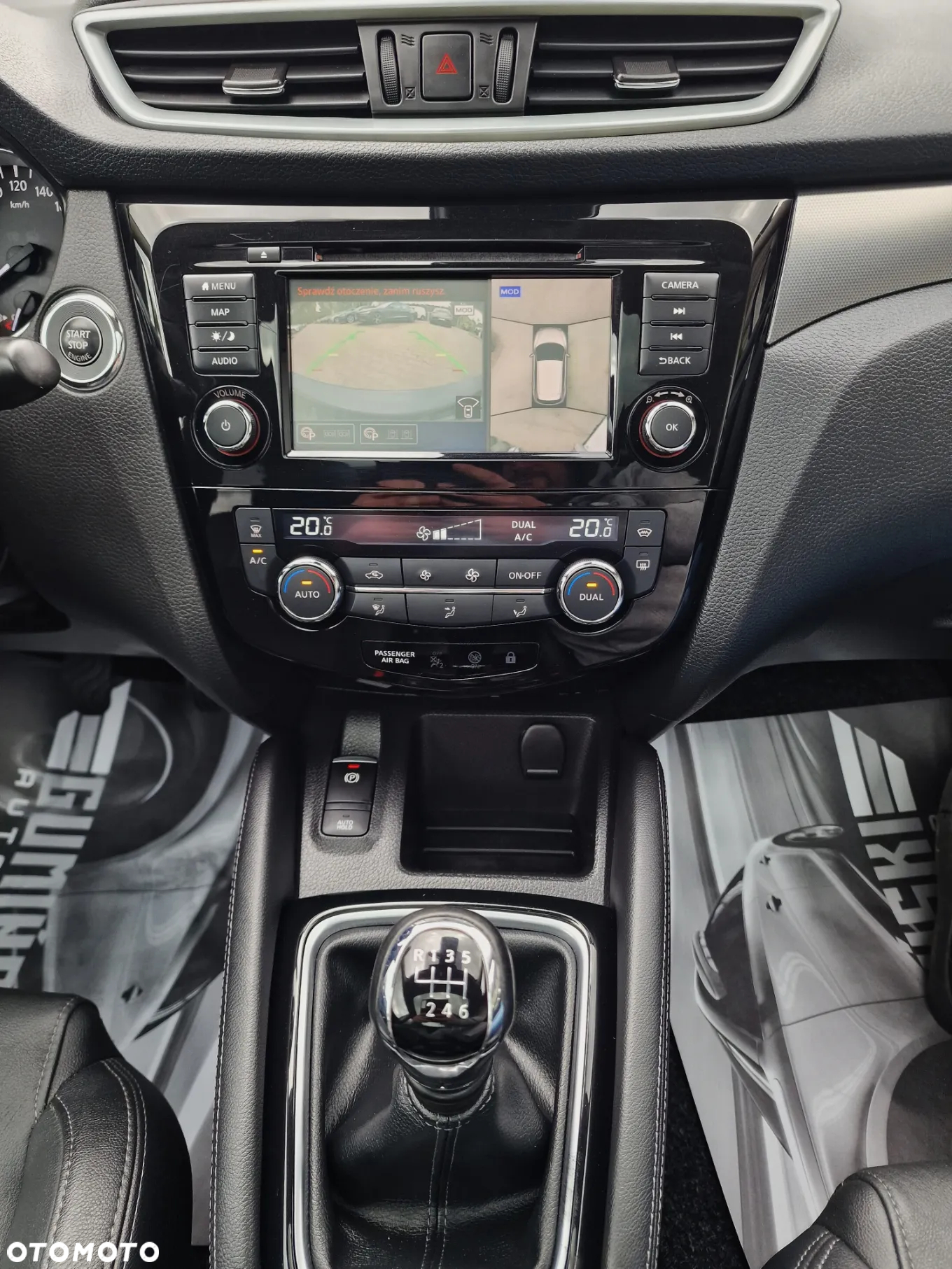 Nissan Qashqai 1.3 DIG-T Tekna+ - 26