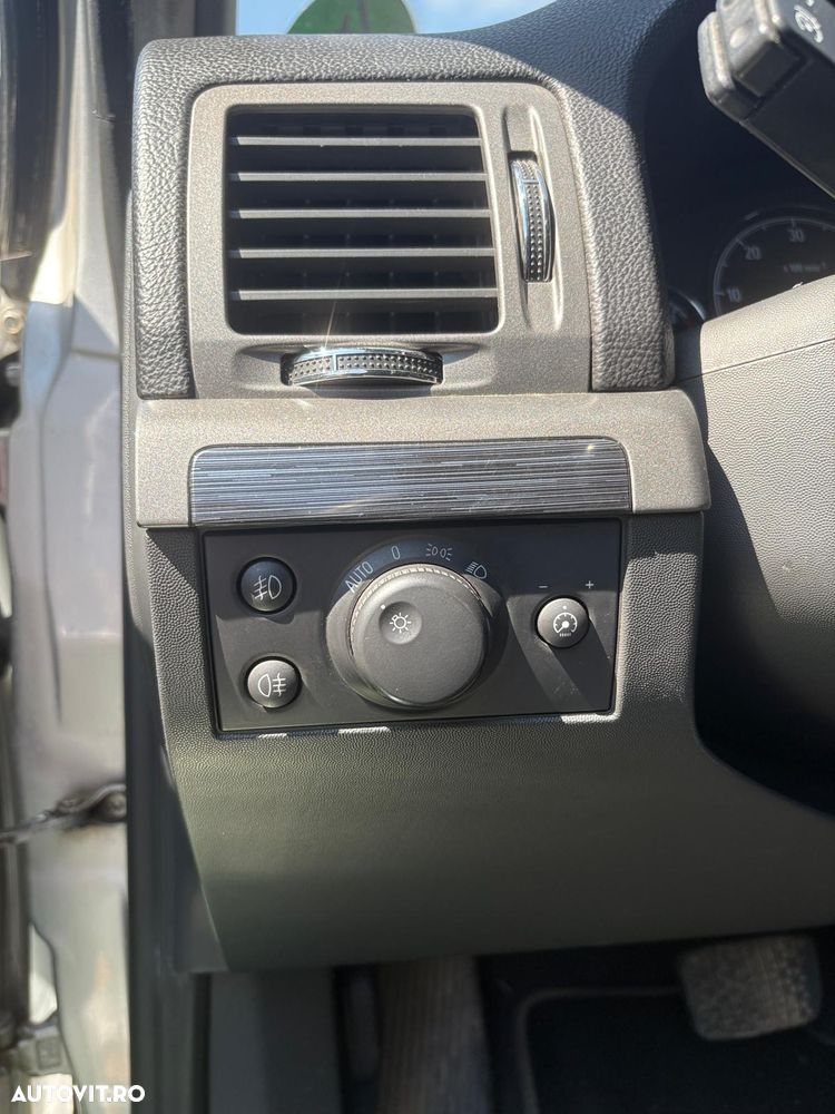Opel Signum - 8