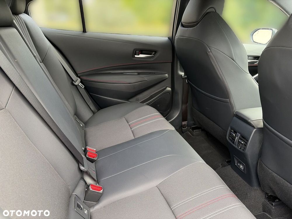 Toyota Corolla 1.8 Hybrid GR Sport - 14