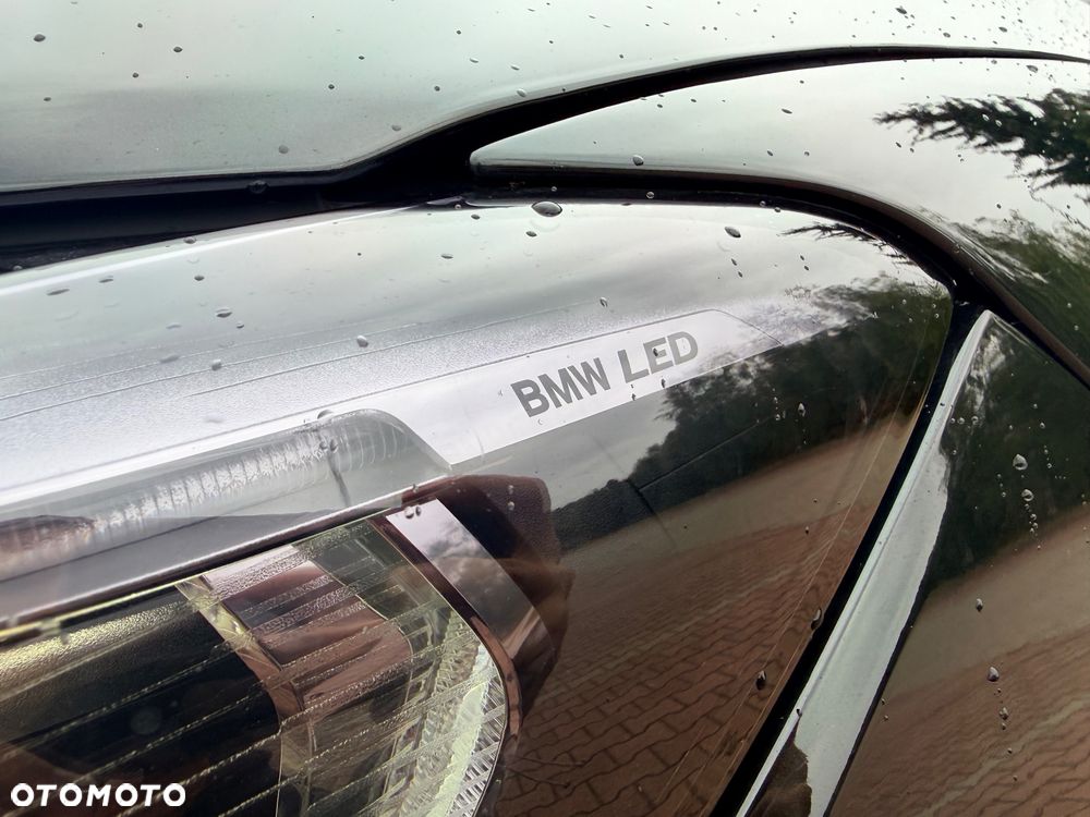 BMW Seria 7 740d xDrive - 36