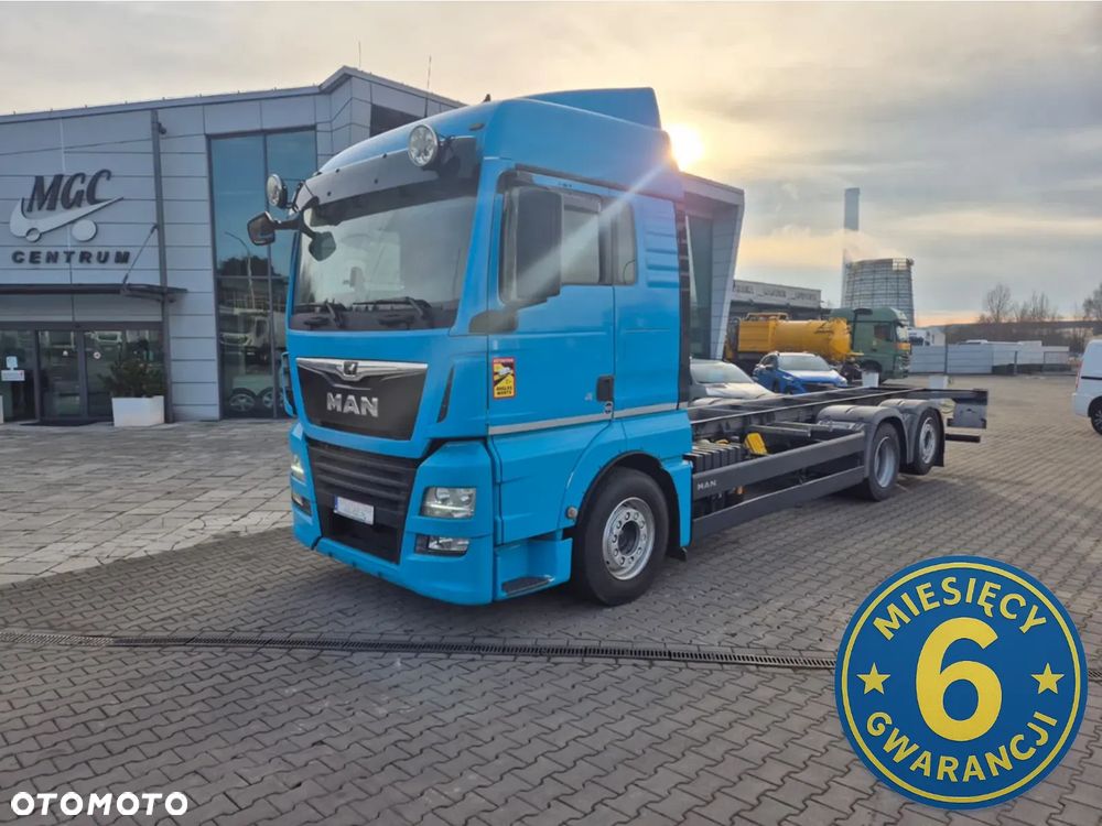 MAN TGX 26.500 / 6X2 / SERWIS na 496TKM /Stan IDEAŁ/E6/ BDF RAMA /6X2/ 3 OŚ SKRĘTNA + PODNOSZONA /SYPIALKA - 2