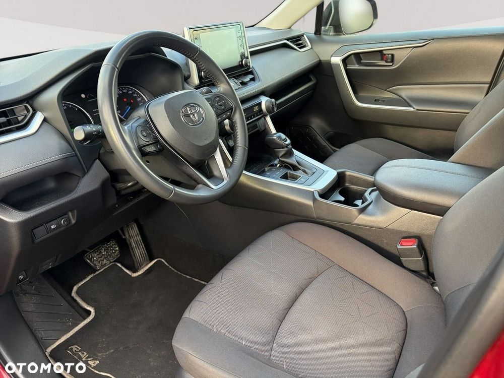Toyota RAV4 - 7