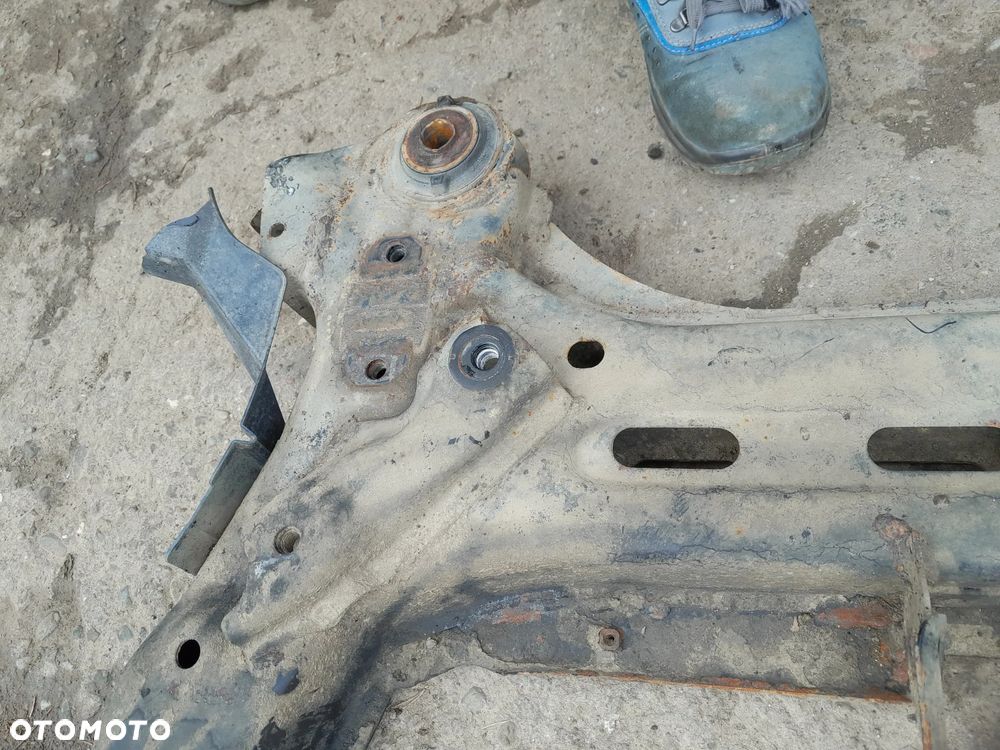 Mazda 6 GG GY  02-08 Sanki belka ława przód przednia - 6