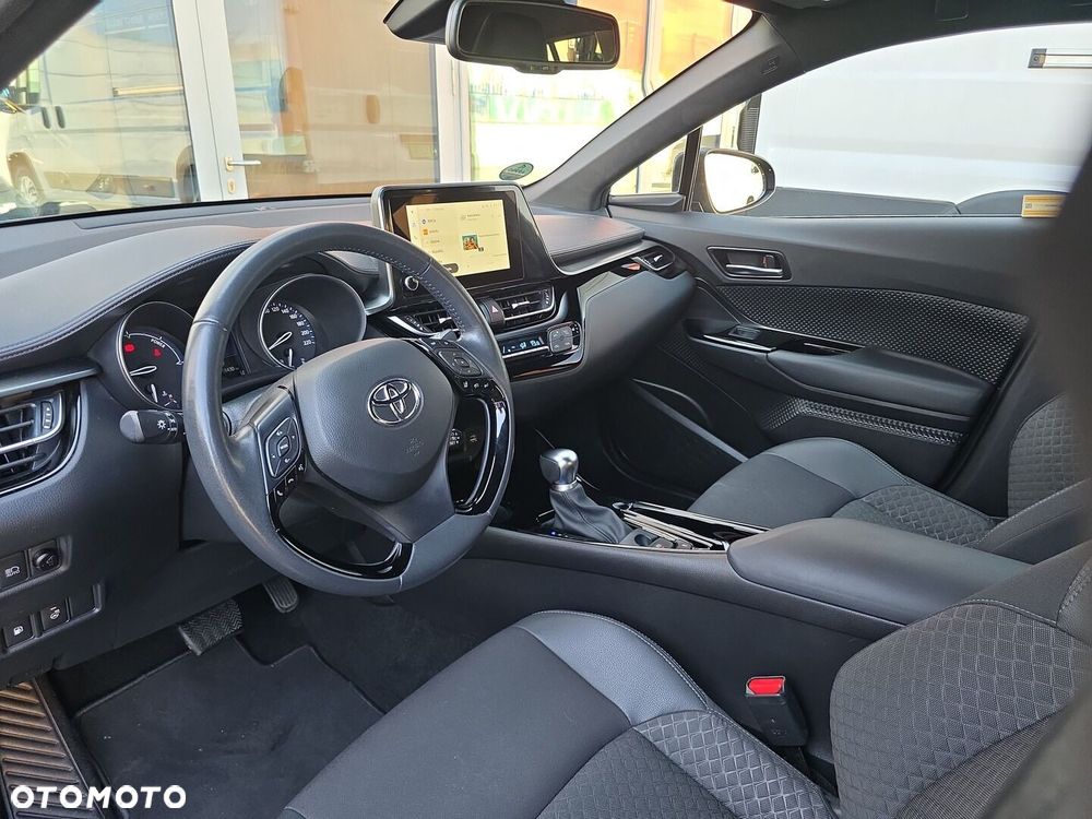 Toyota C-HR 2.0 Hybrid Style - 11