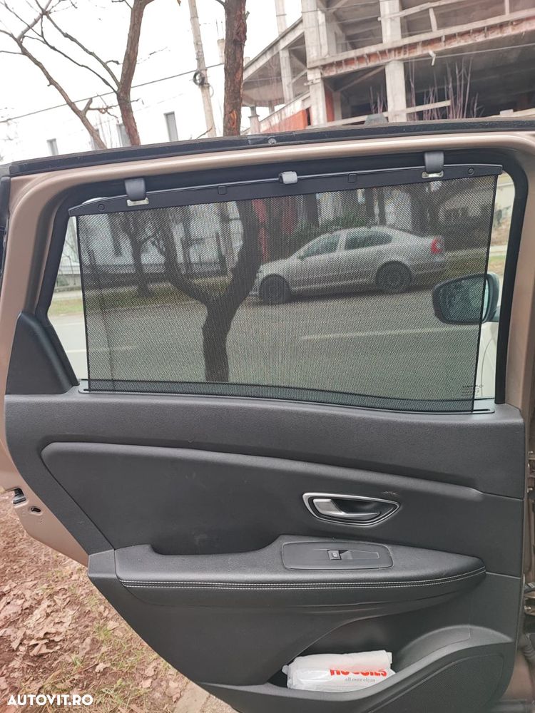 Renault Scenic TCe 130 Dynamique - 14