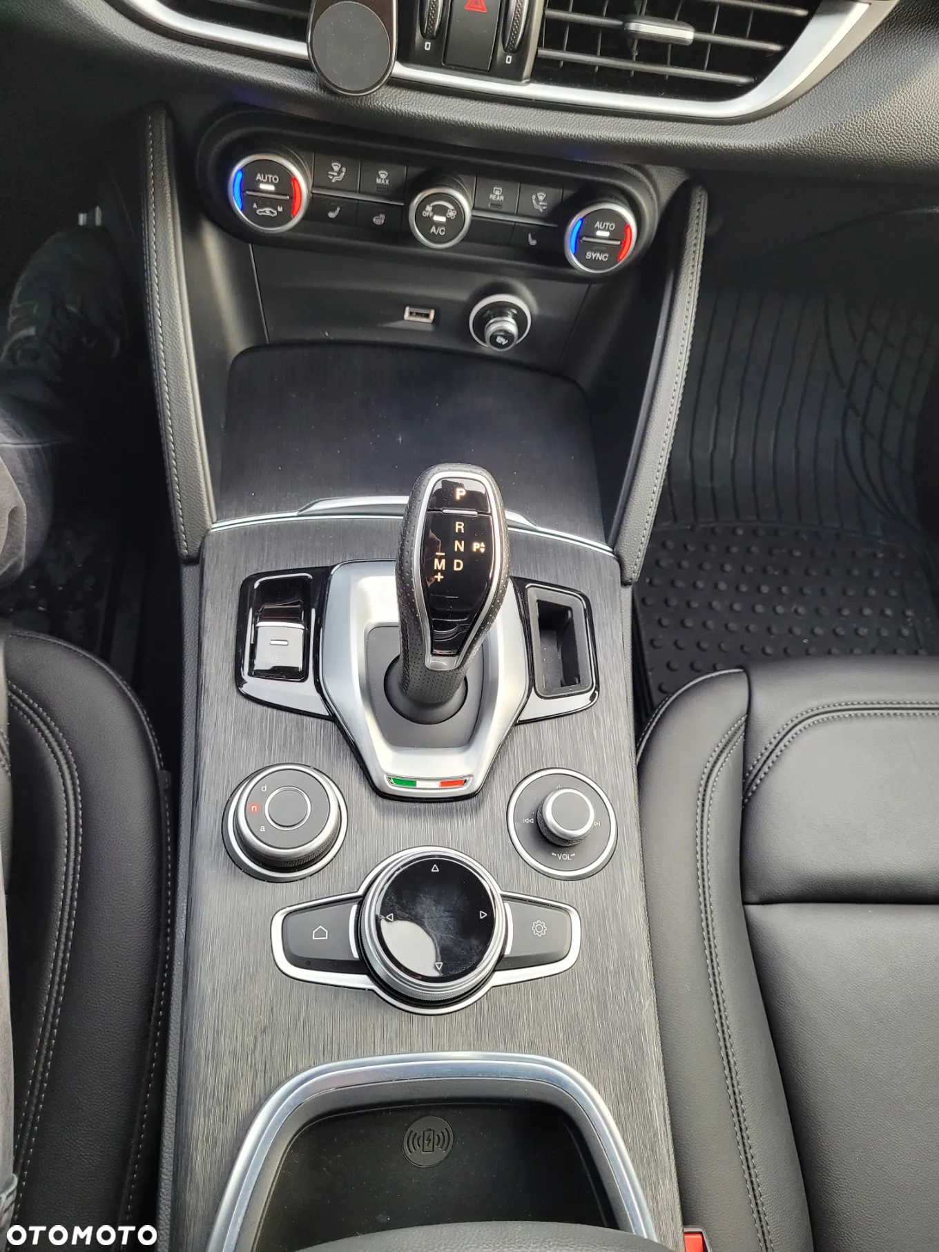 Alfa Romeo Stelvio 2.0 Turbo Sprint Q4 - 18