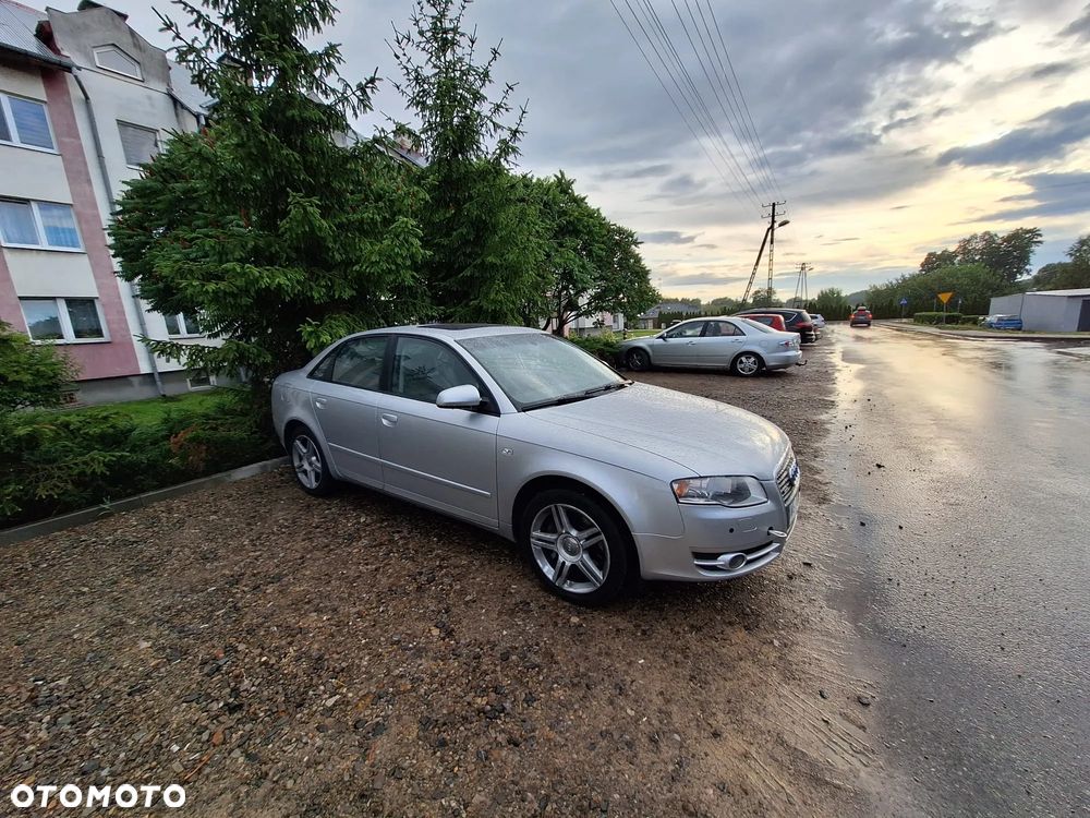 Audi A4 Limousine 3.0 TDI DPF quattro - 8