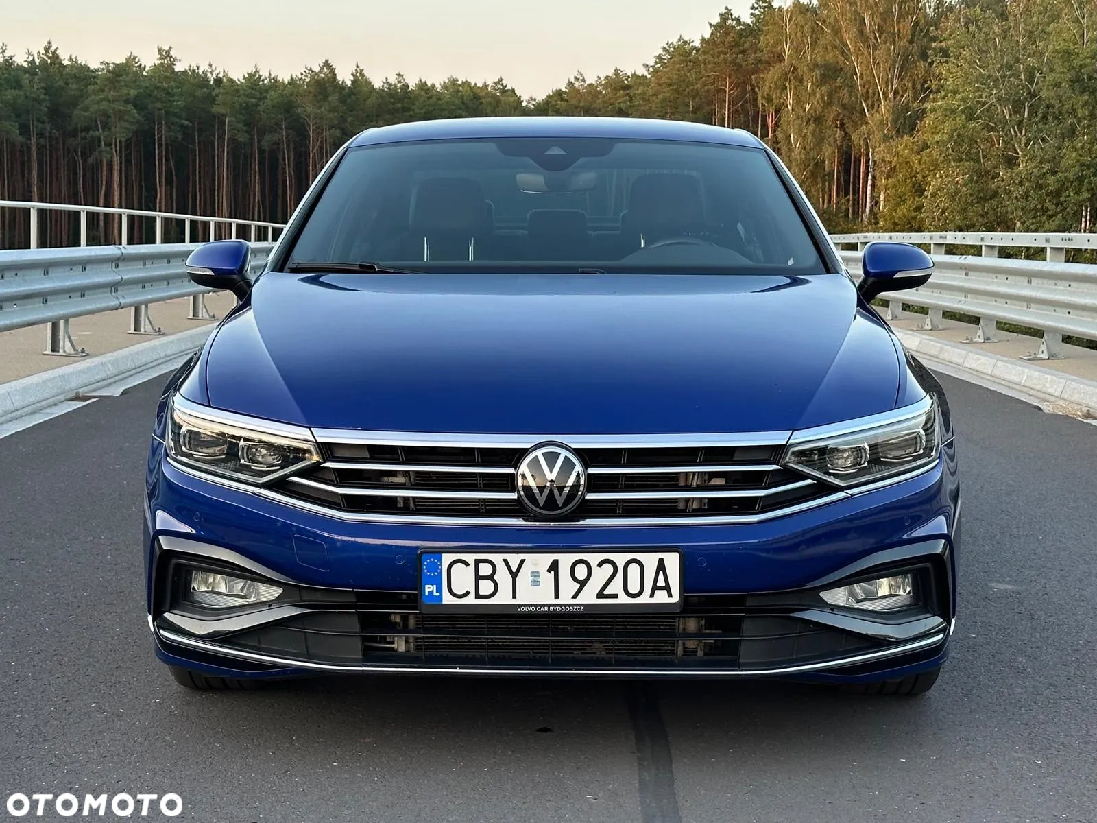 Volkswagen Passat 2.0 TDI BMT Highline DSG - 2