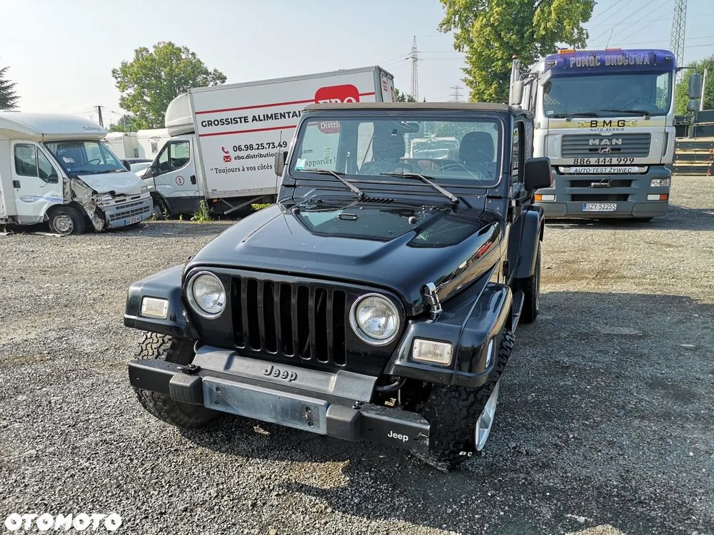 Jeep Wrangler - 9