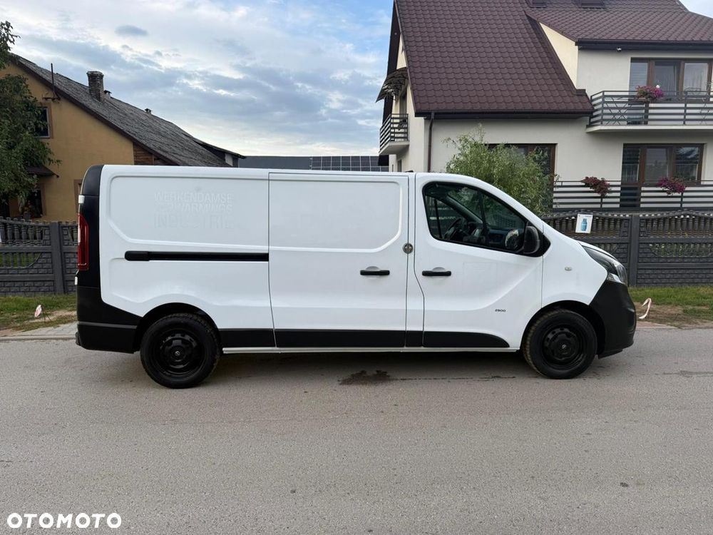Opel Vivaro - 9