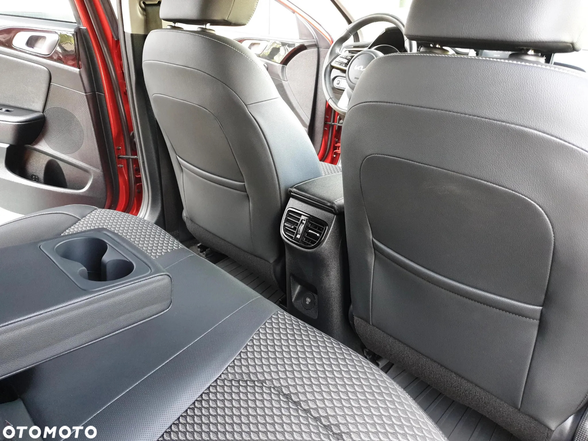 Kia Ceed 1.5 T-GDI L - 26