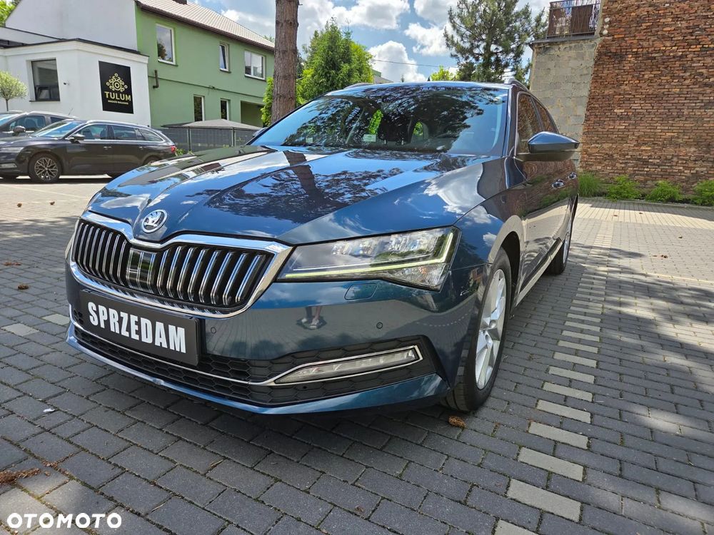 Skoda Superb 2.0 TDI Ambition DSG - 11