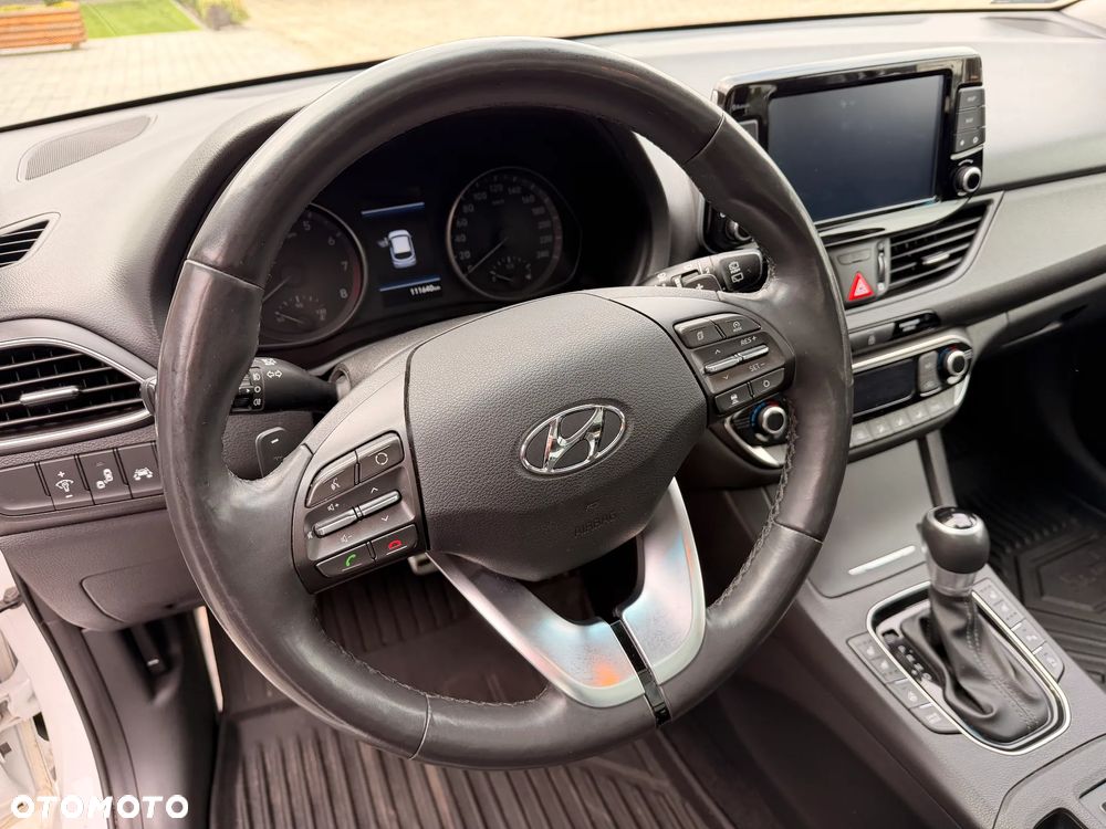 Hyundai i30 1.4 T-GDI Premium DCT - 10