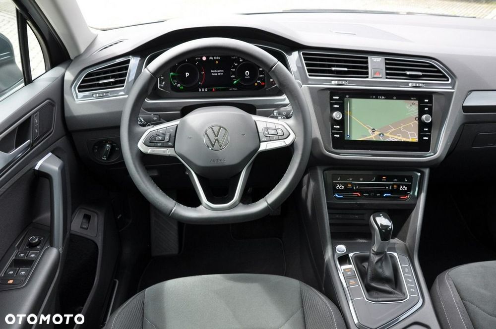 Volkswagen Tiguan 2.0 TDI SCR Elegance DSG - 30