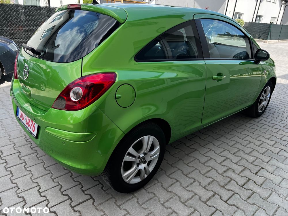 Opel Corsa 1.4 Color Edition - 12