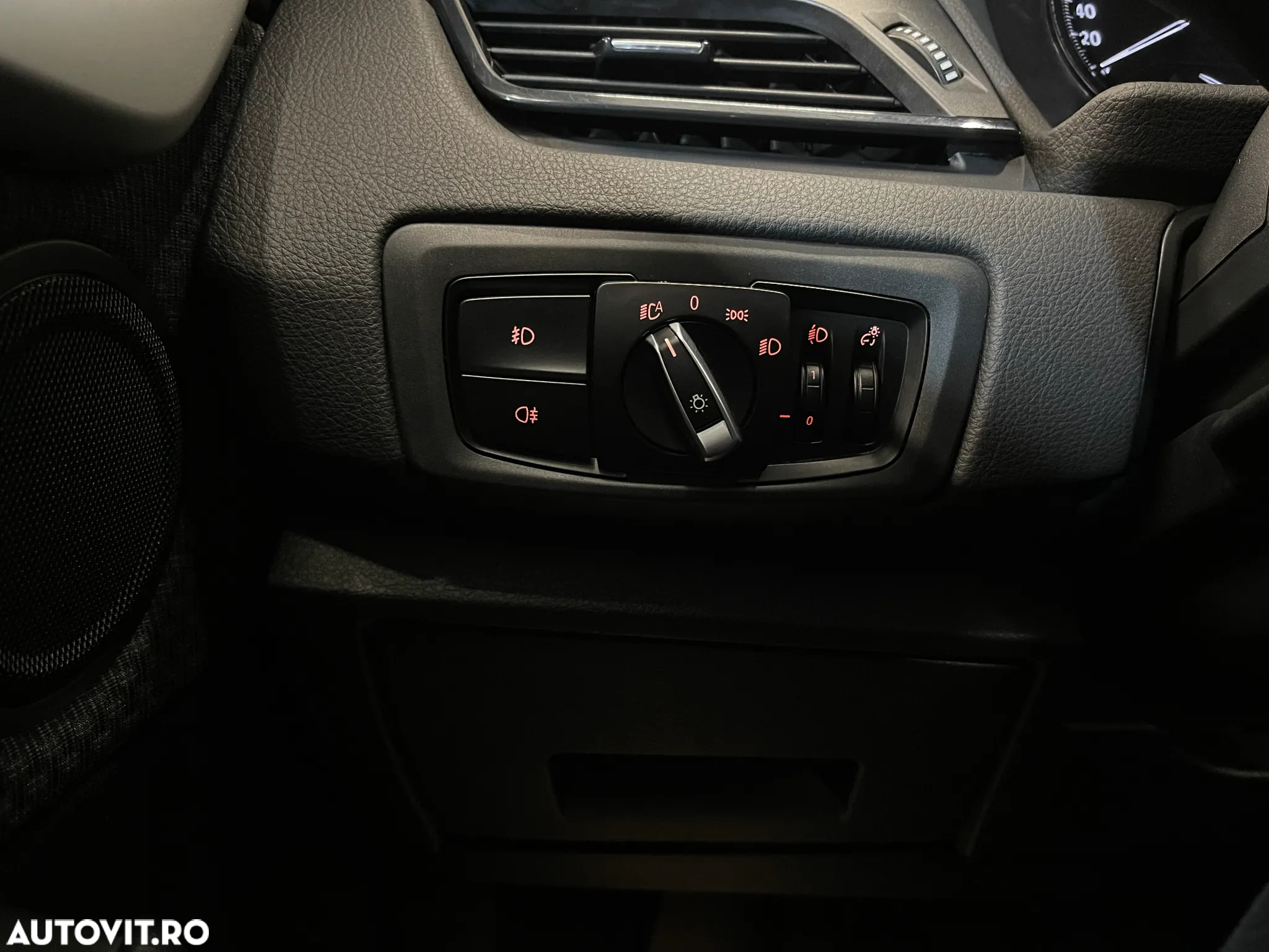 BMW Seria 2 216d Advantage - 22