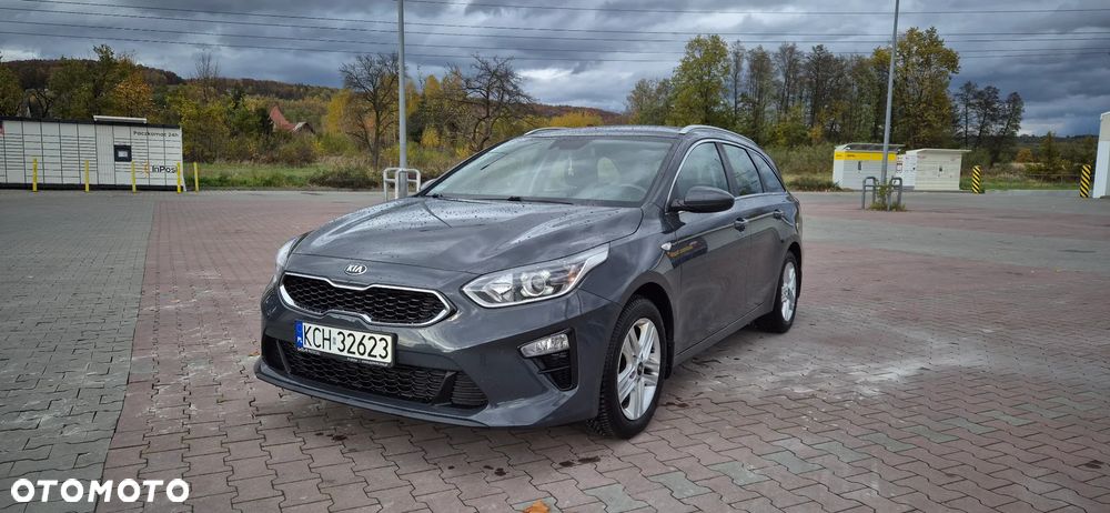 Kia Ceed 1.6 CRDi SCR L Business Line - 1
