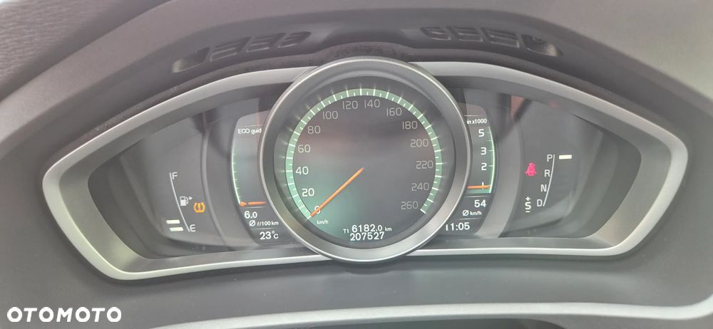 Volvo V40 Cross Country D2 Geartronic - 20