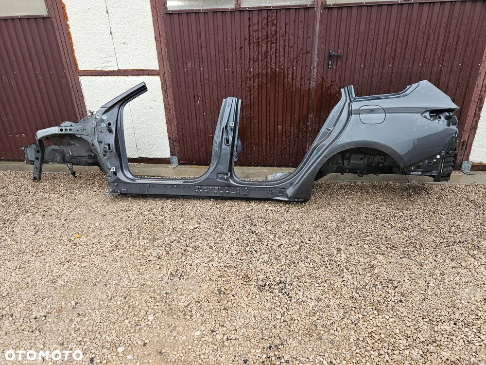 ĆWIARTKA LEWA BŁOTNIK BOK  SŁUPEK PRÓG FORD FOCUS MK4 2018 - KOMBI COMBI NR LAK BJ